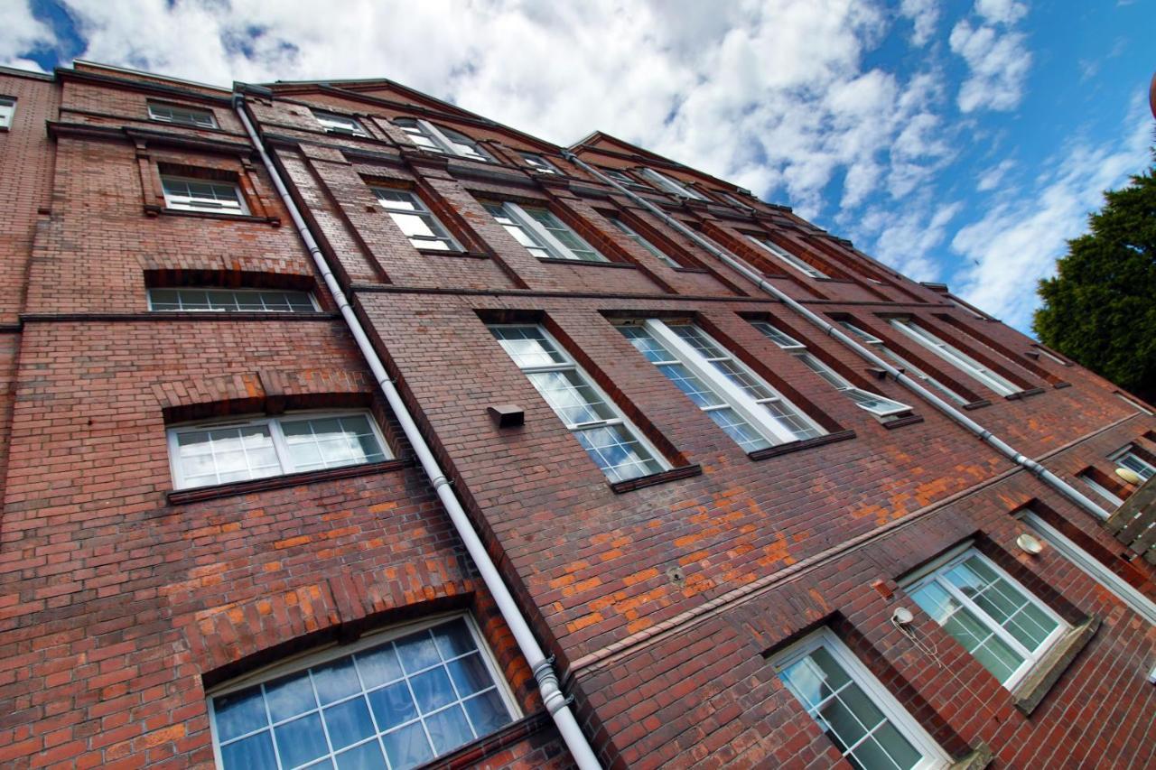 St Thomas Loft Views By Ssw - 2Br, Parking, Sleeps 4, Easy Access To City Centre, Marina, Beach And M4 Swansea Esterno foto